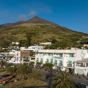 Ossidiana Center Hotel Estrómboli